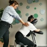 massage amma assis du dos détente et dynamisation